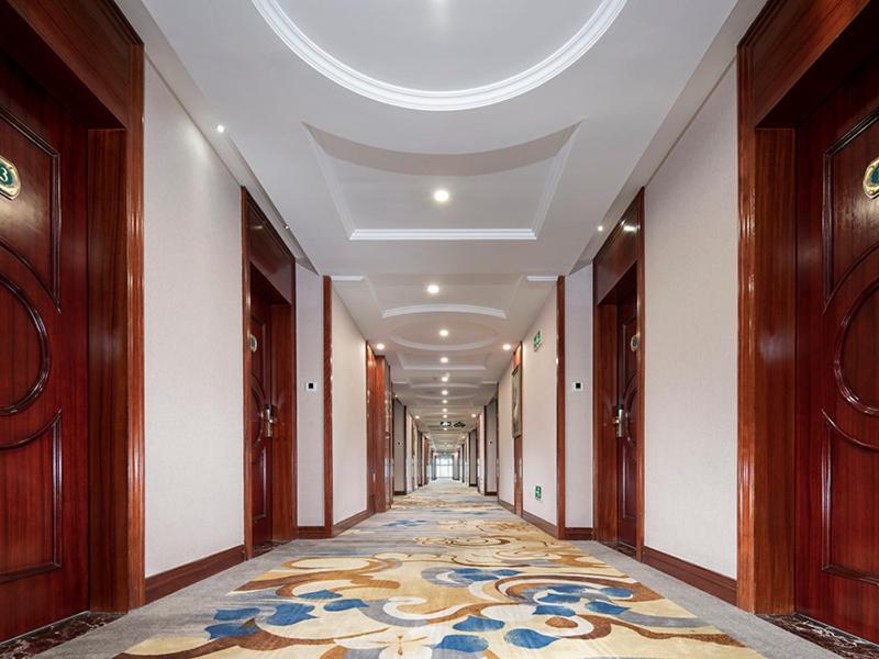 Vienna Hotel Shenzhen Pingshan Shenshan Road Экстерьер фото
